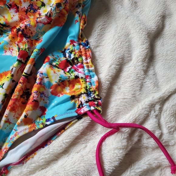 Pour Moi Seville Swimsuit w/Removable Straps - Picture 6 of 9